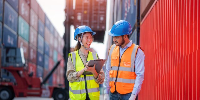 Supply Chain Alchemy: The Formula for Customer Satisfaction