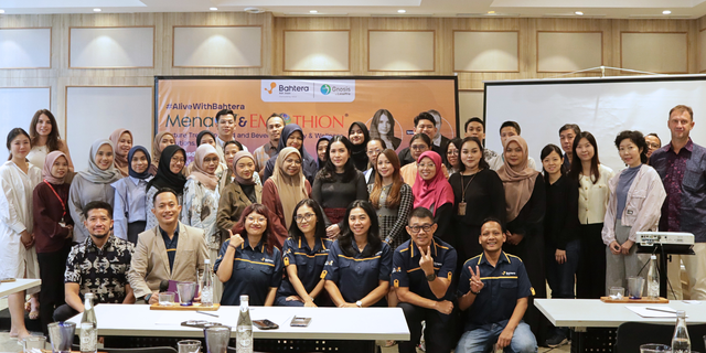 Group photo from the “MenaQ7® & Emothion®” seminar 