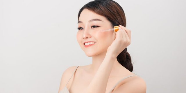 Kenali Booster Skincare: Manfaat, Kandungan, dan Cara Kerjanya
