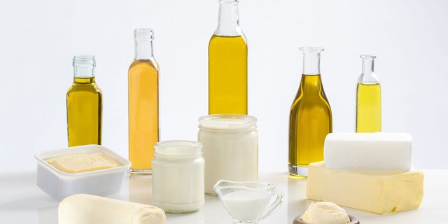 Mengenal Vitamin A Palmitate: Fungsi, Keamanan, dan Teknologi Pengukurannya dalam Industri Pangan