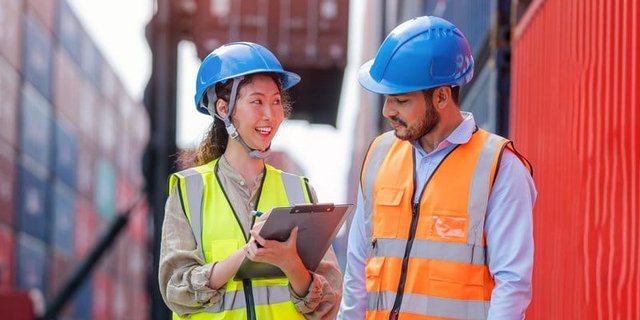 Peran Supply Chain dalam Distribusi Bahan Kimia dan Dampaknya bagi Bisnis Anda